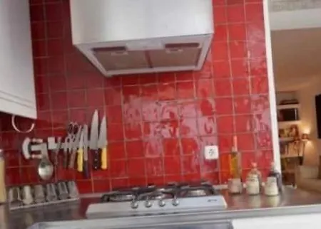 펜션 Charming Apartment In Estrela 리스본
